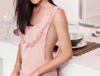 GIRLT果团网 – 这才是真正的夏日系列：蜜桃Q妹儿全集下载，嘴里的草莓千万别掉！