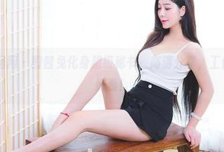 GIRLT果团网 – 酸酱兔化身超级秘书，高清分享，工作就要这么好看！