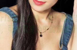 KelaGirls克拉女神 – 看！熙妍穿的白衬衫原图，可能是我心中的洗衣粉广告！