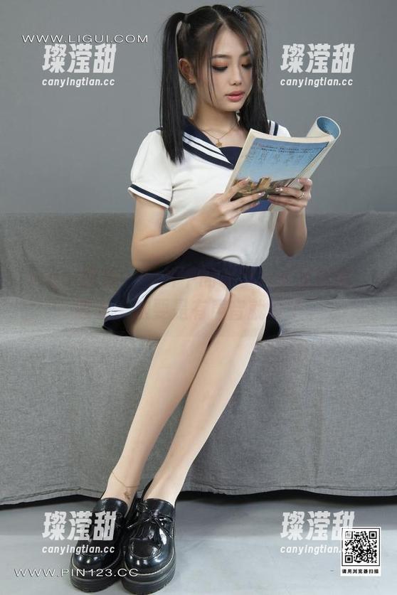 Ligui丽柜 - 图片中的尔尔，玉足肆意，哎呀，这要是有声音就好了。