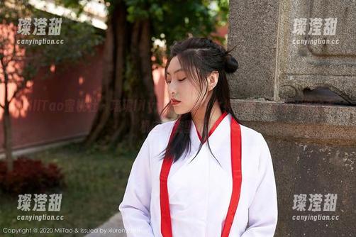 MiiTao蜜桃社 - 琉璃lily这次更新了女神美图，保证让你的手机自动变壁纸！