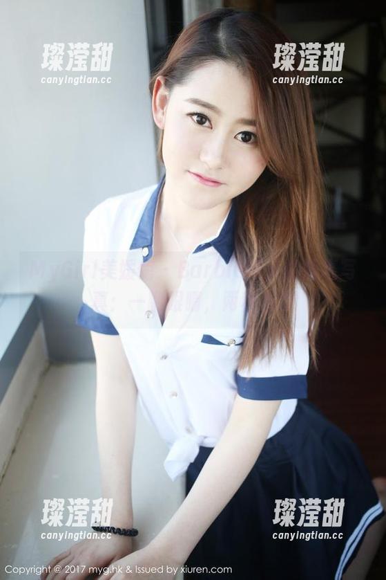 MyGirl美媛馆 - Barbie可儿的眼镜写真：一副眼睛，两种态度