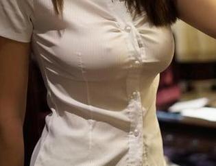 选ROSI，选黑边蕾丝——你会发现，原来“无边无际”的诱惑可以做得这么简单！
