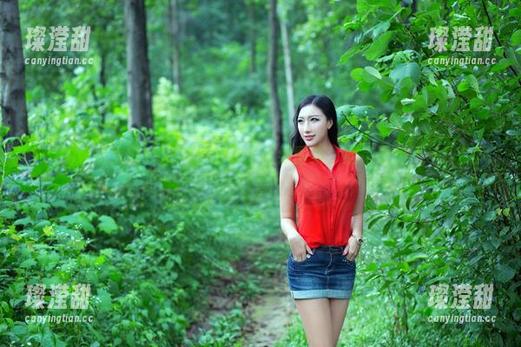 TuiGirl推女郎 - 安沛蕾的夏天在线图集，期待看见不一样的风景