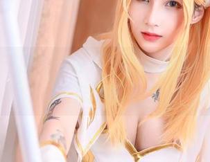 Vams子的兔女郎自拍，更新后的原图居然有这种效果