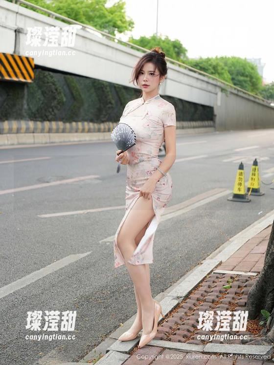 Xiuren秀人网 - 更新啦，图集里的透明周慕汐fairy，一不小心就看呆了…