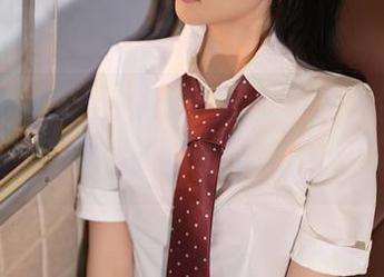 Xiuren秀人网 – 趁热拿铁latte的修女，原图大揭晓，仪式感满分！