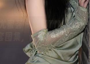 YouMi尤蜜荟 – 娜娜TINA的轻松瑜伽——全套图集，像做梦一样的放松感！