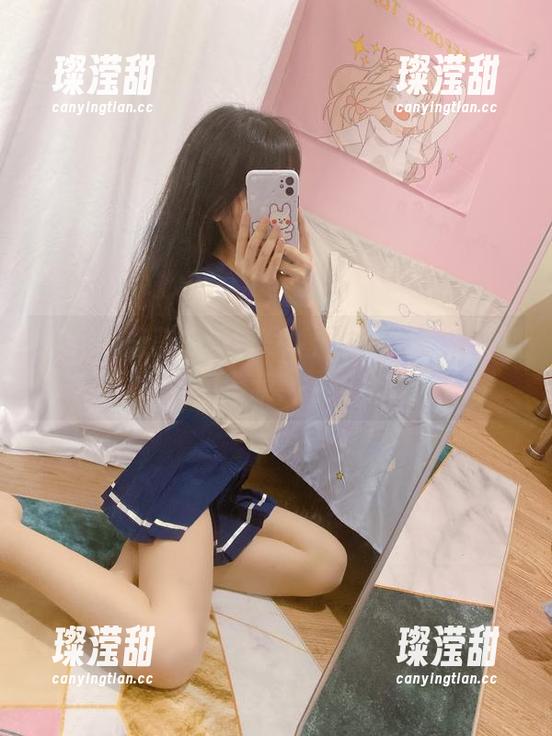 usejan蓝蓝的校园写真：壁纸偷跑，别抓我！