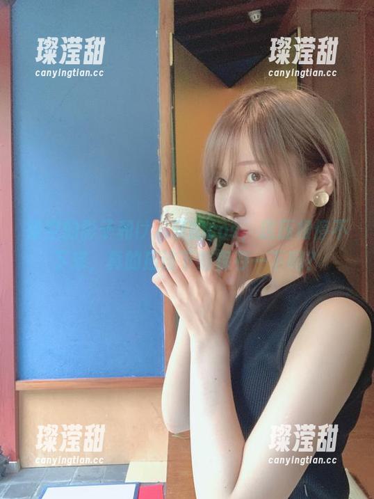 镂空的影子和けん研的cos，这压根停不下来，真的应该下载保存一下吗？