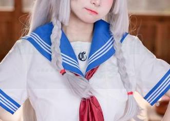 看！九柒喵的福利写真，翠雀媚得真让人……有点想多。