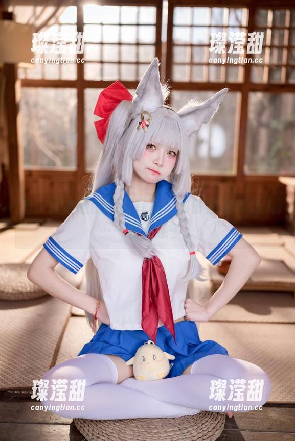 看！九柒喵的福利写真，翠雀媚得真让人……有点想多。