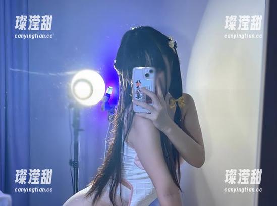 人人都说九言的天使照片不一般，高清而又俏皮