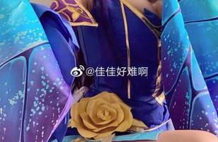 私拍美图，佳佳酱ovo还是那个女神，画风真变了！