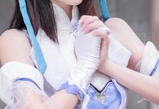 南桃Momoko的dva图包，和现实擦肩而过的小浮想