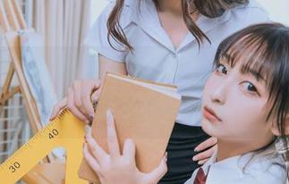喵糖映画提醒：观看红色系死库水的原图，要准备好接受eyecandy的洗礼！