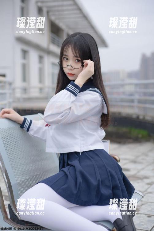 喵糖映画 这个白色睡裙图包真不错,喵糖映画果然懂我这种恰好失眠的灵魂。