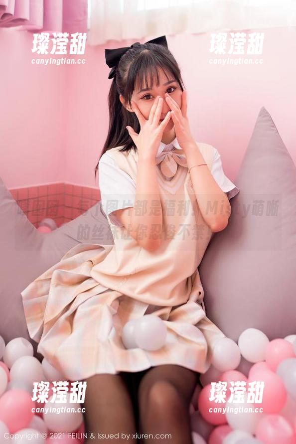 嗲囡囡-Misty萌晰 嗲囡囡 - 每个图片都是福利!Misty萌晰的丝袜让你忍俊不禁!