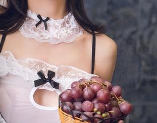 头条女神 – 私拍集锦，杨漫妮baby教你如何在清纯与俏皮之间优雅滑行！