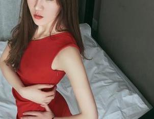 头条女神 – 别再犹豫了，下载琳琳花漾少女写真集，失去了可能就是生命的花瓣！