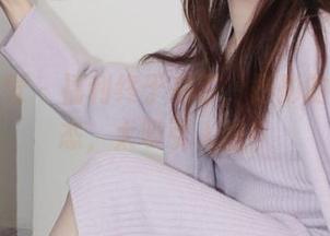 小众视觉 – 福利终于来了，彤彤的女仆姿态，太吸引人啦！