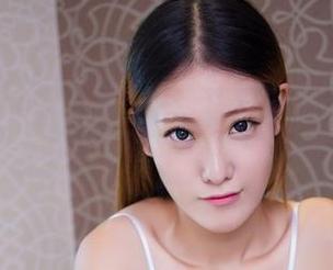 尤物馆 – 婕西儿jessie的最新图册，真的很“纯白”，像刚从洗衣店出来。