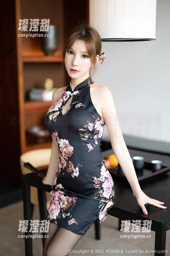 尤蜜荟 - JK原图与我脑中的生活：这说明了什么？黄歆苑的作品太让人遐想了