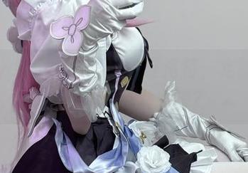 幼爱youmeko的修女夏洛特，定制写真到底有多沁人心脾？