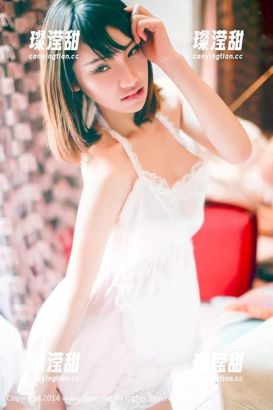 推女神-谭晓彤 推女神 - 谭晓彤图包里的透明,心中一万只乌鸦在狂叫:到底要怎么理解?