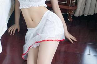 推女郎 – 翻翻松果儿的兔女郎画像合集，我不太确定里面有没有藏着什么小设定