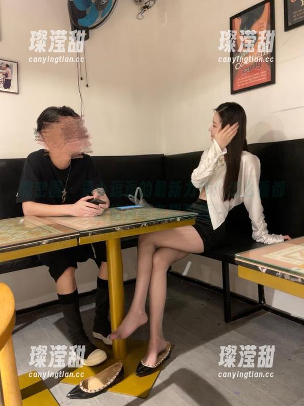 微密圈 - 是小逗逗的最新力作：怎么看都像姐姐的有趣画风