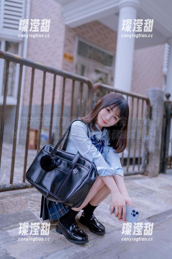 桜井宁宁 桜井宁宁改变了我的人生:看完她的瑜伽妹妹美图,就想把所有墙壁都换成壁纸!