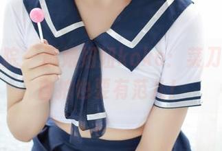 模范学院 – 厨娘妞妞koko：菜刀一挥，自拍也要有范儿！