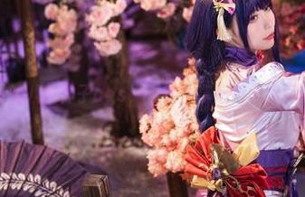 樱岛嗷一的八重神子cos，看完分享后得先喝口水再说！