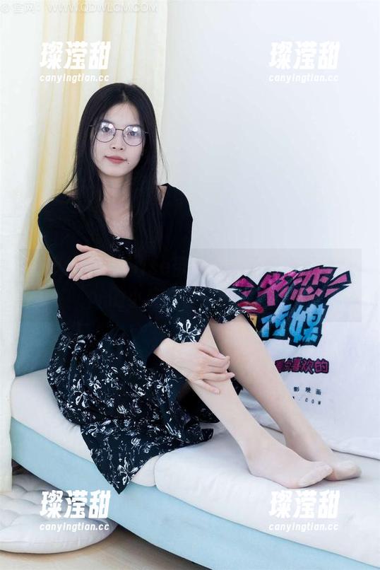 物恋传媒 - Elise带我飞，原图也是迷途的小鹿在普罗旺斯！