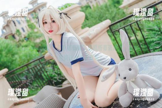 猫君君MaoJun 猫君君MaoJun的“杀阶秘书狐”摆脱所有束缚了,怎么可以不免费让大家下载呢?