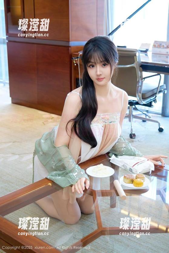 秀人网 - 就是这样一位女王，刘婷婷的原图和更新双重来袭！