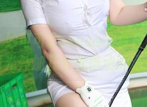 秀人网 – 妙可可Cheese的夏日写真集：阳光外加几分懒得动的洒脱