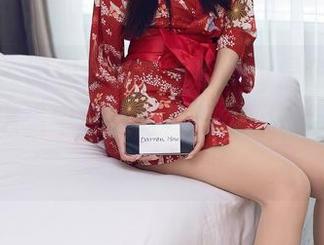 秀人网 – 图包里的小夕Kitty是怎样的女神？精选当中几张好像能说明一切但又含蓄得很。