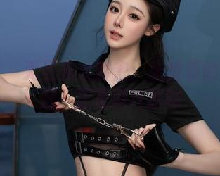秀人网 – 无圣光大解密：张庭蓉的白色风魅，正是原汁原味