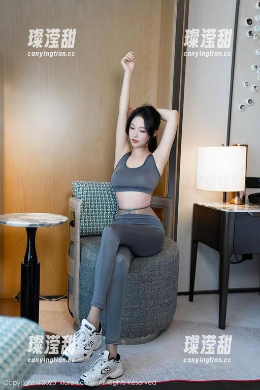 秀人网-蓝夏 秀人网 - 大口吃饭小心机:蓝夏的厨娘Style,下载分享给朋友吧!