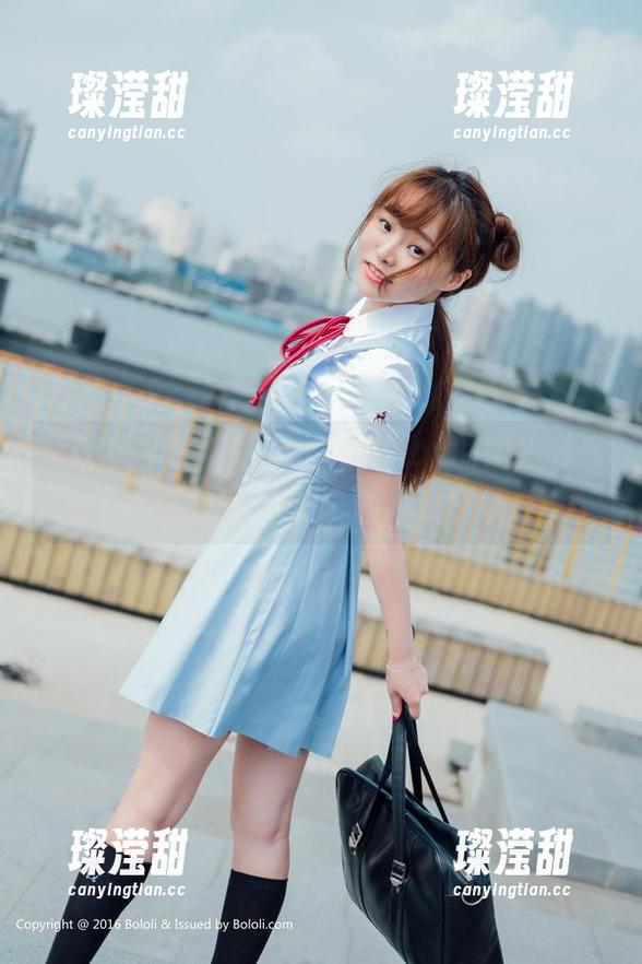 菠萝社 - 柳侑绮Sevenbaby的姐姐时光：一组让人捧心的写真图集