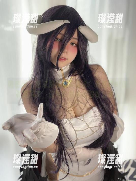 微密圈 - 走过路过不要错过！葱油饼er的礼服写真，原图比我预想的好太多。