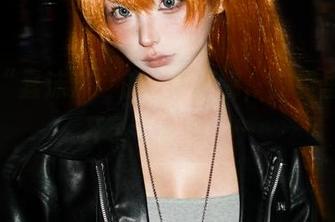 看看“蠢沫沫”的柊舞缇娜，脑袋里好像开了个小会……