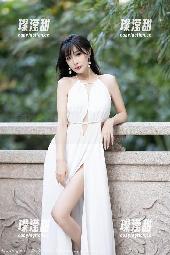 语画界-周思乔betty 语画界 - 周思乔betty游泳的姿势太迷了!这组无圣光的套图值得收藏!
