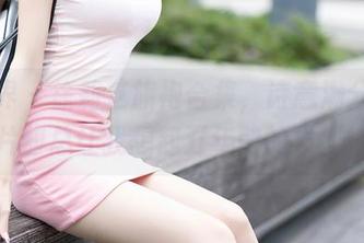 语画界 – 徐莉芝旗袍合集，诗意满分，照片却总让我想起五年前的发型！