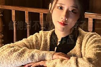 微密圈 – 惊艳到不敢直视，轩子巨二兔的无圣光皮衣作品
