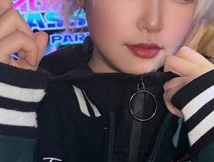 下载这个泡泡就是逊啦的玛修图包，反正免费，值得你试试看！