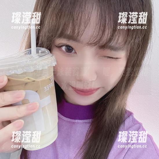 翻翻‘闪月半泳装资源’，喔，突然觉得水温刚好！