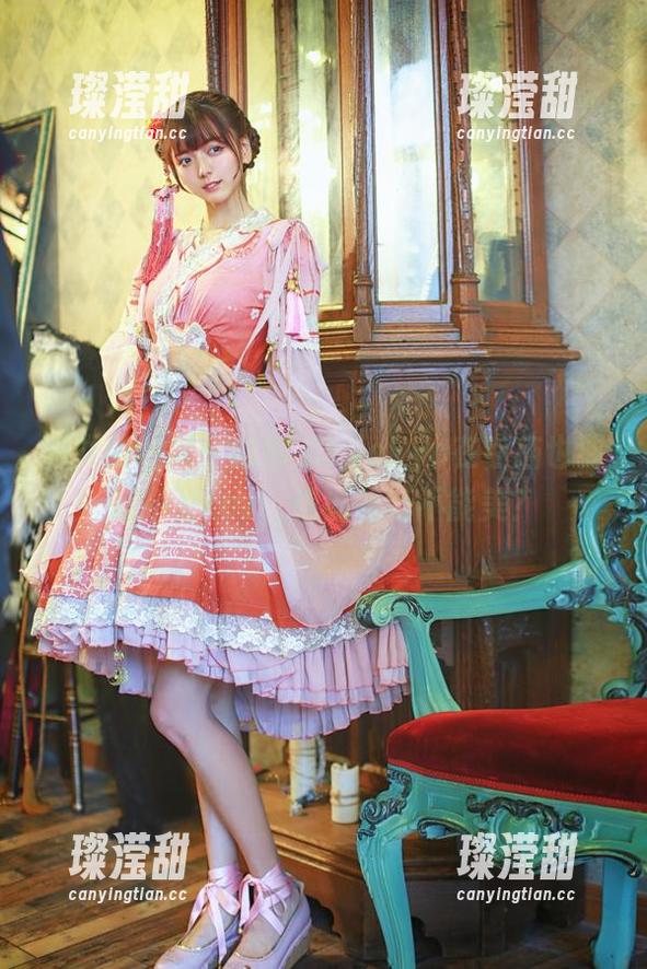 修女的日常：陆卿卿kyokyo在寺庙也要拍高清cos，谁说修行不能美？